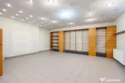 Oportunitate! Spatiu multifunctional cu vizibilitate mare si 