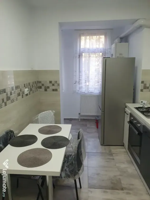 Persoana fizica inchiriez apartament 2 camere super central