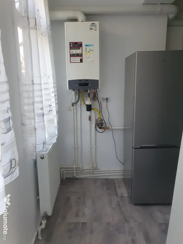 Persoana fizica inchiriez apartament 2 camere super central