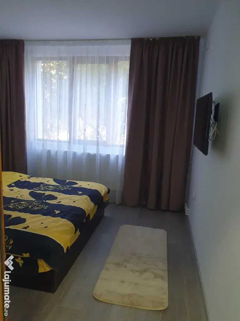 Persoana fizica inchiriez apartament 2 camere super central