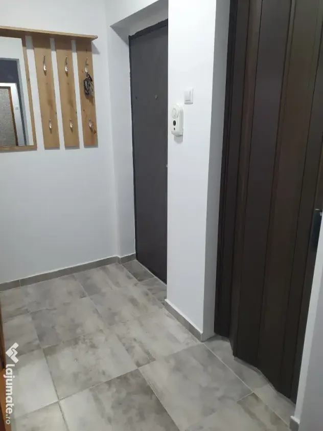 Persoana fizica inchiriez apartament 2 camere super central