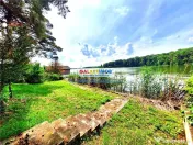 Vila stil florentin pe malul lacului,teren4043mp iesire la l
