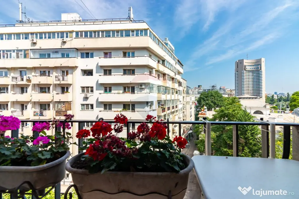 Apartament cu 1 camera vânzare în zona P-ta Universitatii
