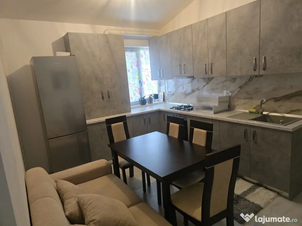 Apartament 2 camere de inchiriat Zona Bulevard Complex.