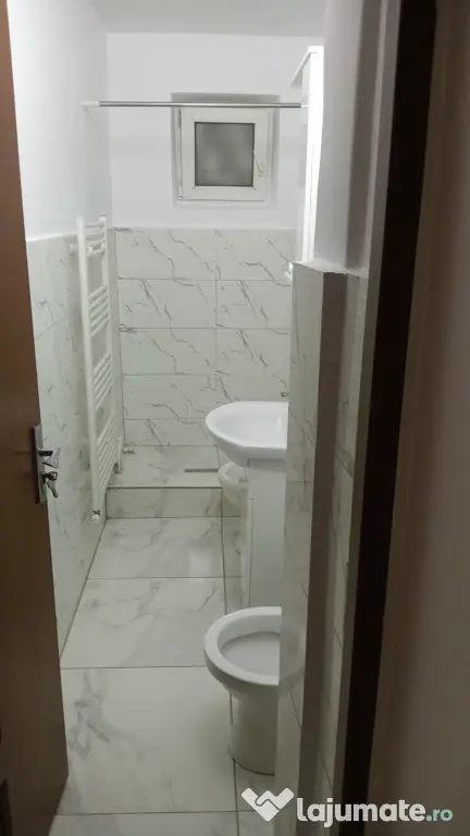 Apartament de închiriat ca spațiu comercial