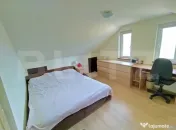 Casă de vacanță, 5 camere 100 mp utili, 3400 mp teren, zo 