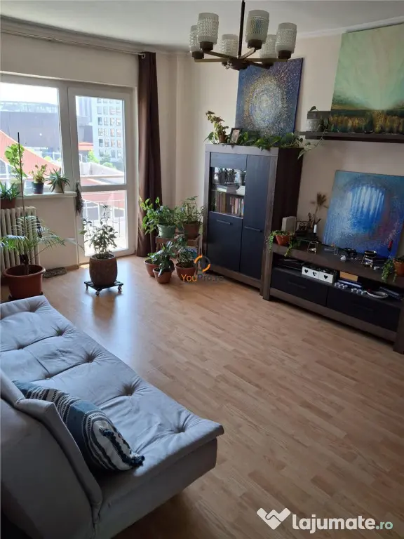 Apartament cu Centrala Iulius Mall