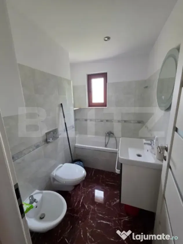 Apartament cu 2 camere, semidecomandat, zona Tiglina 3
