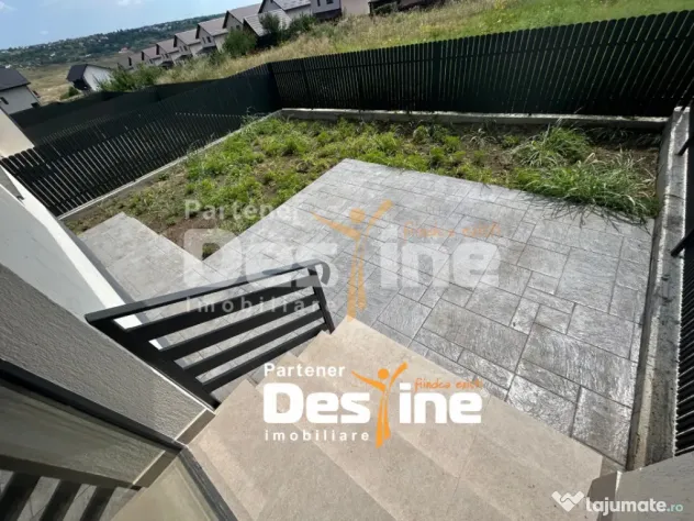 Casă tip duplex 108 mp utili - 250 mp teren Valea Lupului
