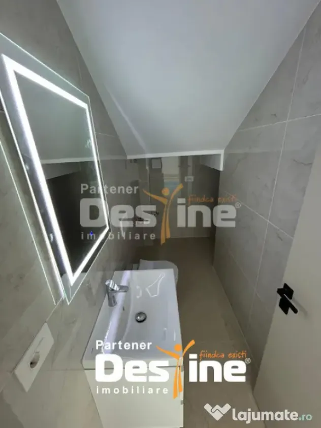 Casă tip duplex 108 mp utili - 250 mp teren Valea Lupului