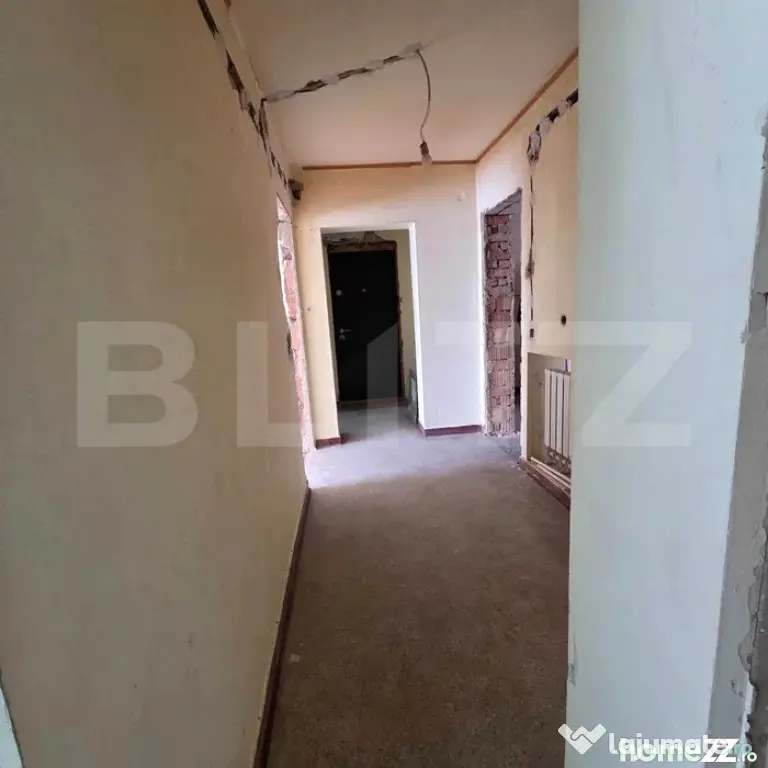Apartament cu 3 camere, 67 mp, etaj intermediar, renovabil, - Suceava (Suceava)