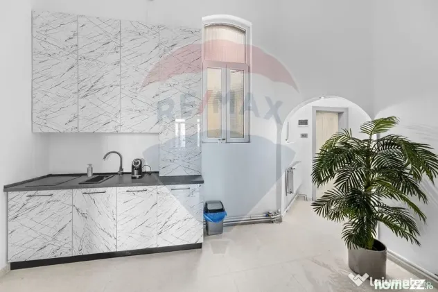 Apartament de lux în clădire patrimoniu, ultracentral??...