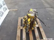 Distribuitor hidraulic Komatsu C4T51142 pentru excavator Komatsu PC210-7K 