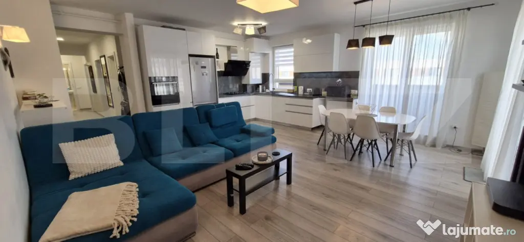 Penthouse cu terasa panoramica, 80 mp, zona Libertatii - Mau