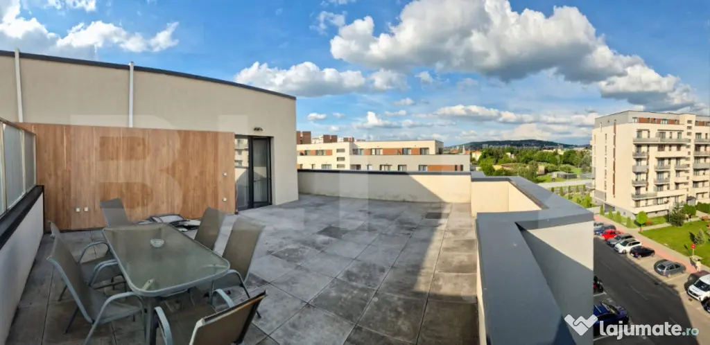 Penthouse cu terasa panoramica, 80 mp, zona Libertatii - Mau