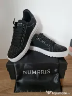 Adidași Casual Negri