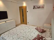 Apartament 3 camere Vasile Aaron