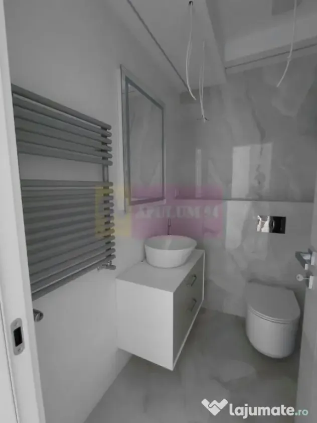Apartamente de lux 2 camere in Mamaia Nord cu vedere la M...