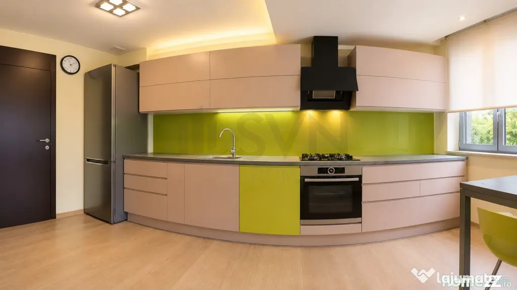 Apartament 5 camere cu gradina privata