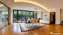Apartament 5 camere cu gradina privata