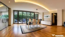 Apartament 5 camere cu gradina privata