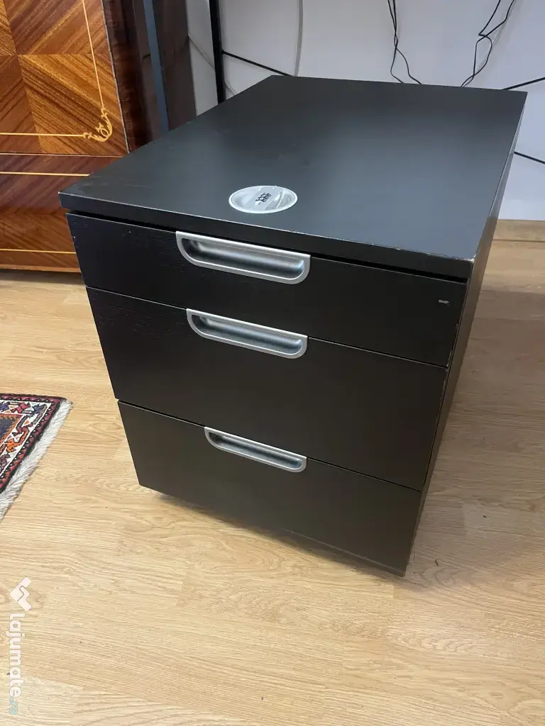 Rollbox/casetiera cu cifru si roti