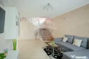 Casă / Vilă de vânzare cu 7 camere, în Haieu
