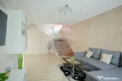 Casă / Vilă de vânzare cu 7 camere, în Haieu 