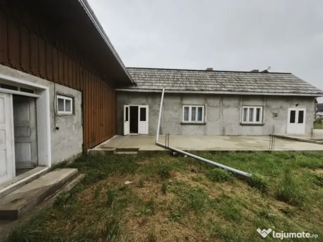 Casa individuala, 2400mp teren, Milisauti, Radauti