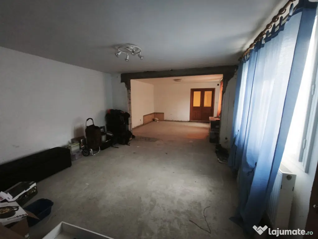 Casa individuala, 2400mp teren, Milisauti, Radauti