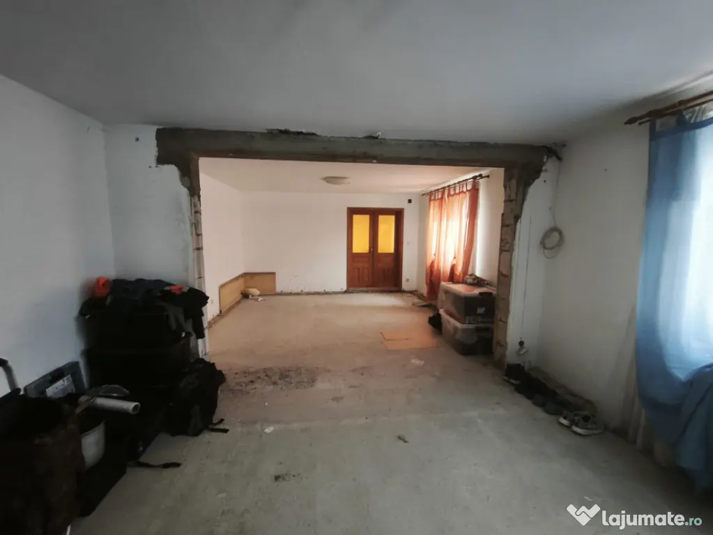 Casa individuala, 2400mp teren, Milisauti, Radauti