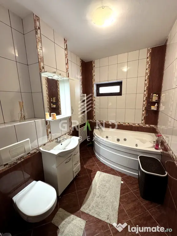 NOU PE PIAȚĂ!2 camere | Parcare inclusă | Zorilor–Europ