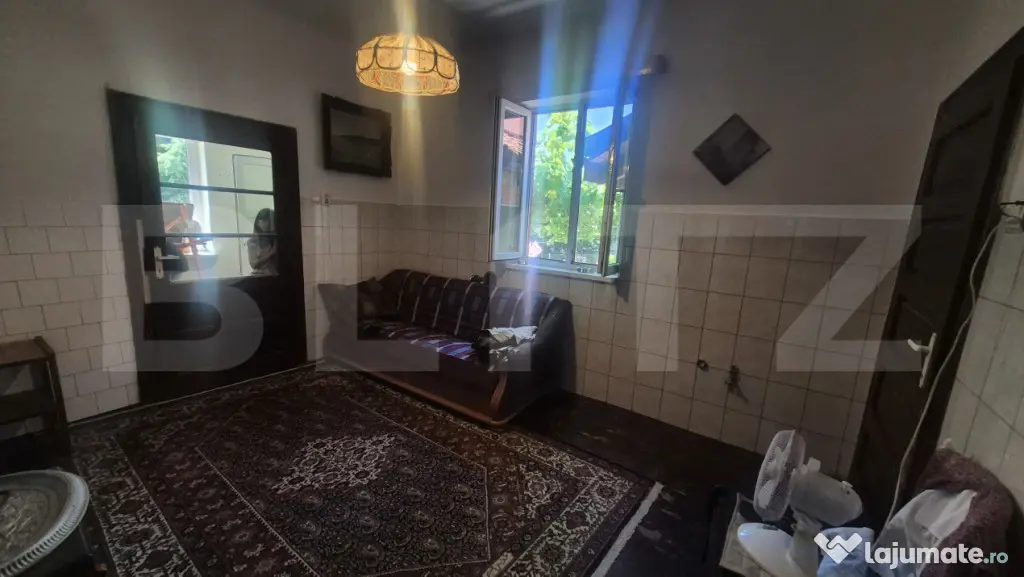 Casa cu 3 dormitoare de vanzare, 95 mp, teren 584 mp, zona C