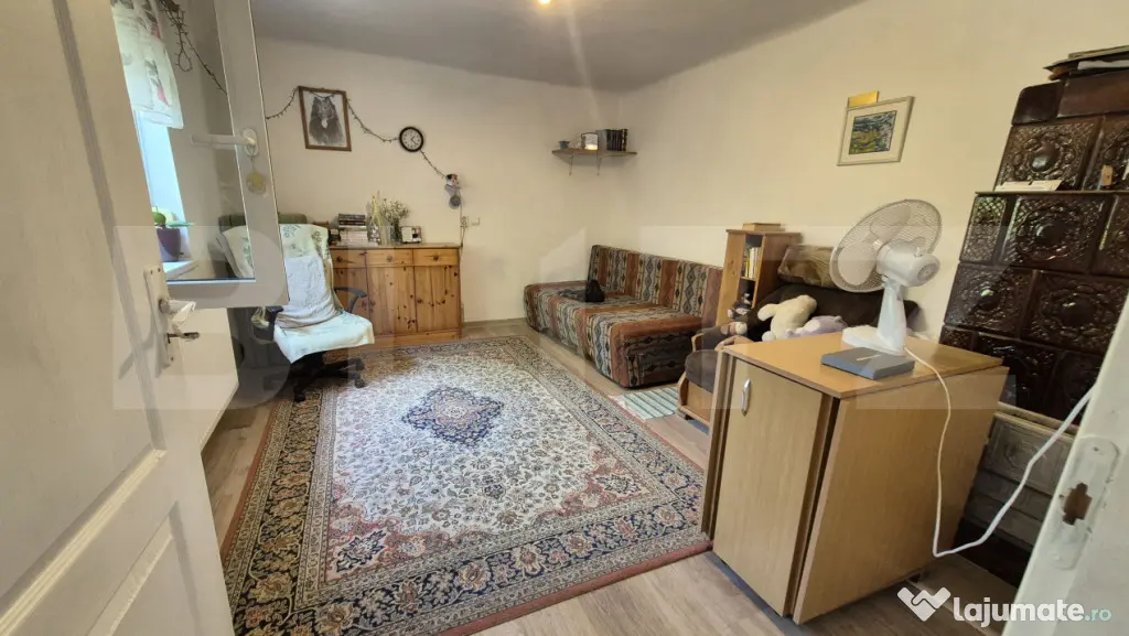 Casa cu 3 dormitoare de vanzare, 95 mp, teren 584 mp, zona C