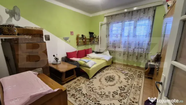 Casa cu 3 dormitoare de vanzare, 95 mp, teren 584 mp, zona C