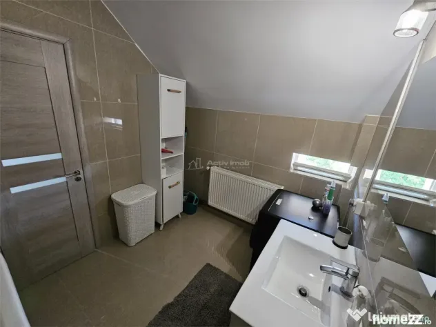 Apartament 2 camere de inchiriat in bloc ANL