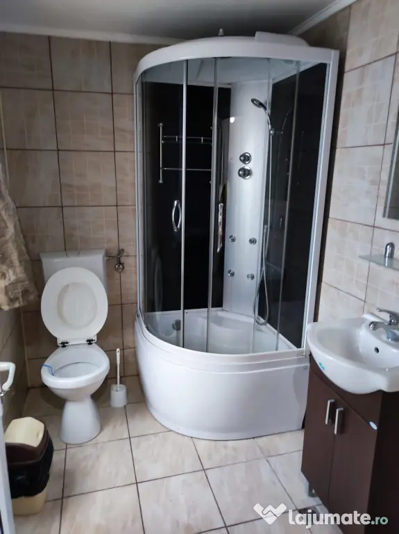 Cazare litoral-mare 2026-statiunea Mamaia--zona City Mall-Delfinariu