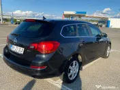 Opel Astra J Sports Tourer