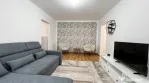 2 camere,Prima inchiriere si renovat,etaj 5/10,1 minut de Me