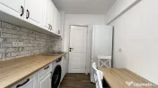 2 camere,Prima inchiriere si renovat,etaj 5/10,1 minut de Me 