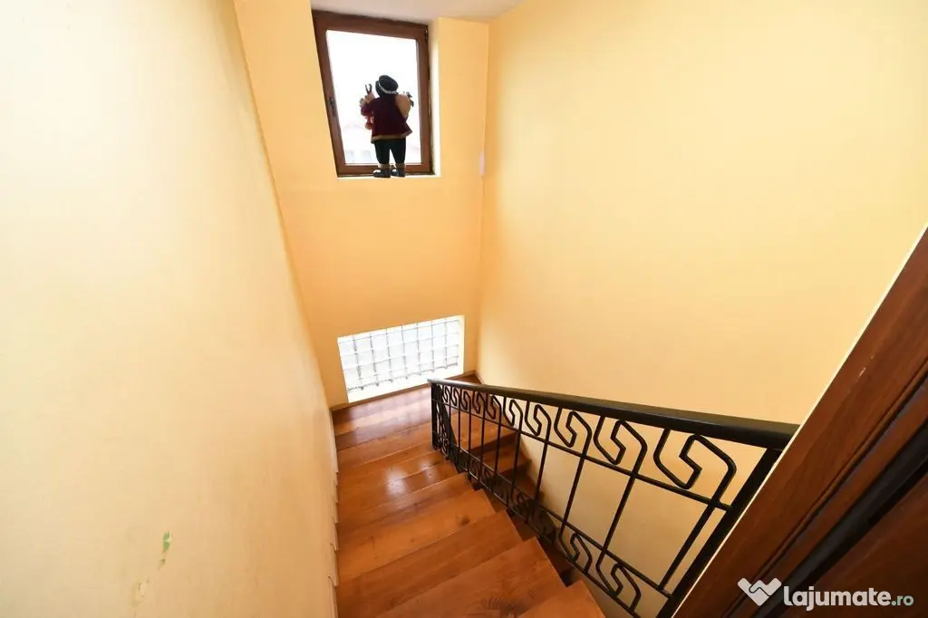 Vilă premium – Micro 17, Galați, 752 mp utili , Teren...