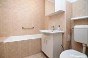 APARTAMENT 3 CAMERE UNIRII-PALATUL PARLAMENTULUI 