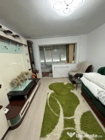 Apartament 2 camere decomandat de vânzare în zona CET –