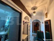 Apartament de 3 camere, semideocomandat, zona Cornitoiu 