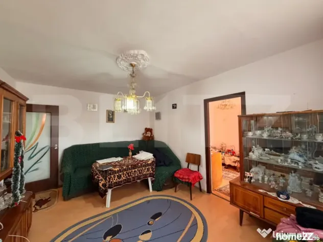 Apartament de 3 camere, semideocomandat, zona Cornitoiu - Craiova (Dolj)
