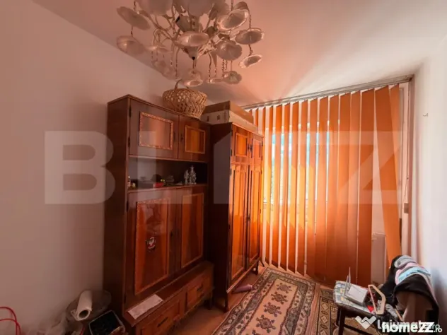 Apartament de 3 camere, semideocomandat, zona Cornitoiu - Craiova (Dolj)