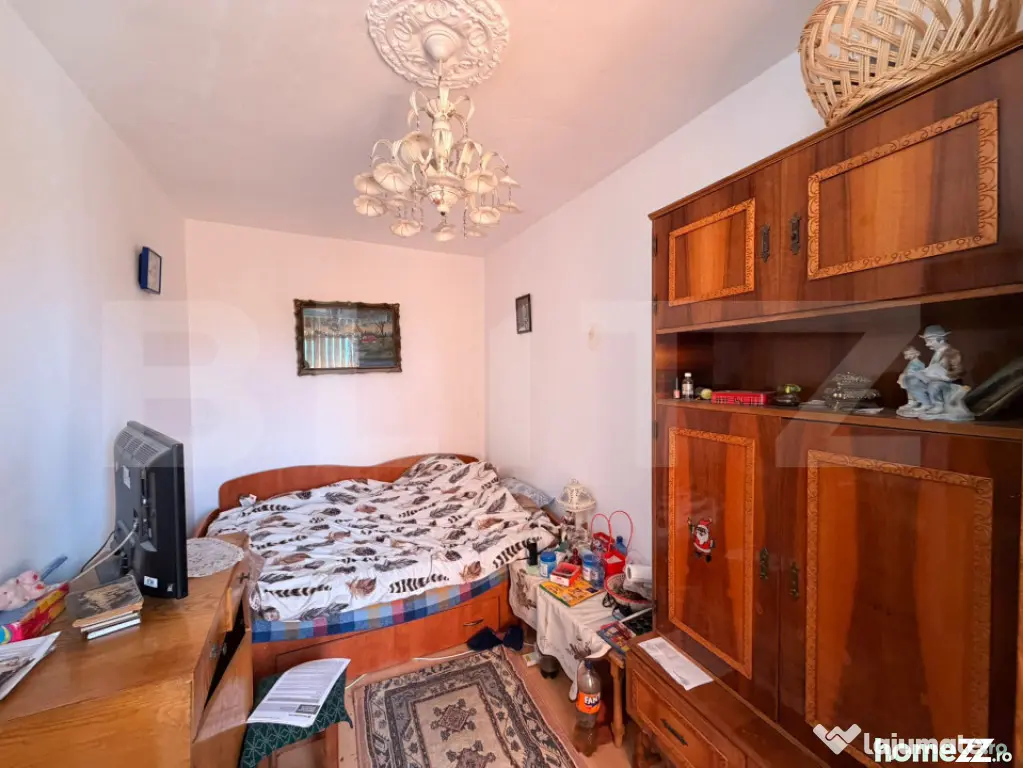 Apartament de 3 camere, semideocomandat, zona Cornitoiu - Craiova (Dolj)