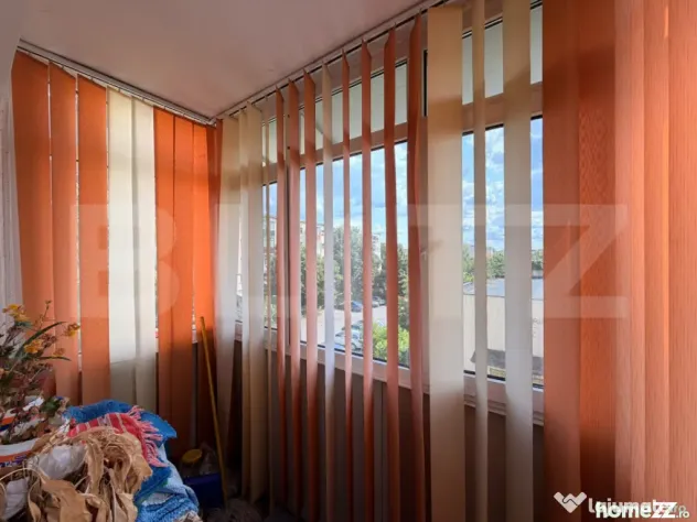 Apartament de 3 camere, semideocomandat, zona Cornitoiu - Craiova (Dolj)