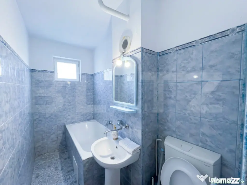 Apartament de 3 camere, semideocomandat, zona Cornitoiu - Craiova (Dolj)