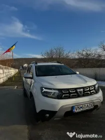 Vând Dacia Duster
